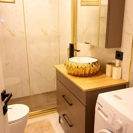 Brand-new Stylish 2br By The Coast In Yedikule * Istanbul